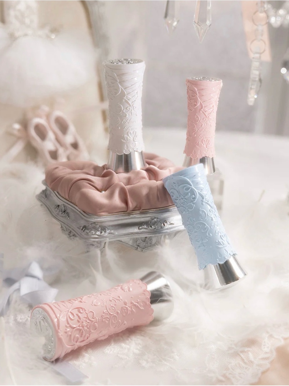 Flower knows Swan Ballet Shine Lipstick